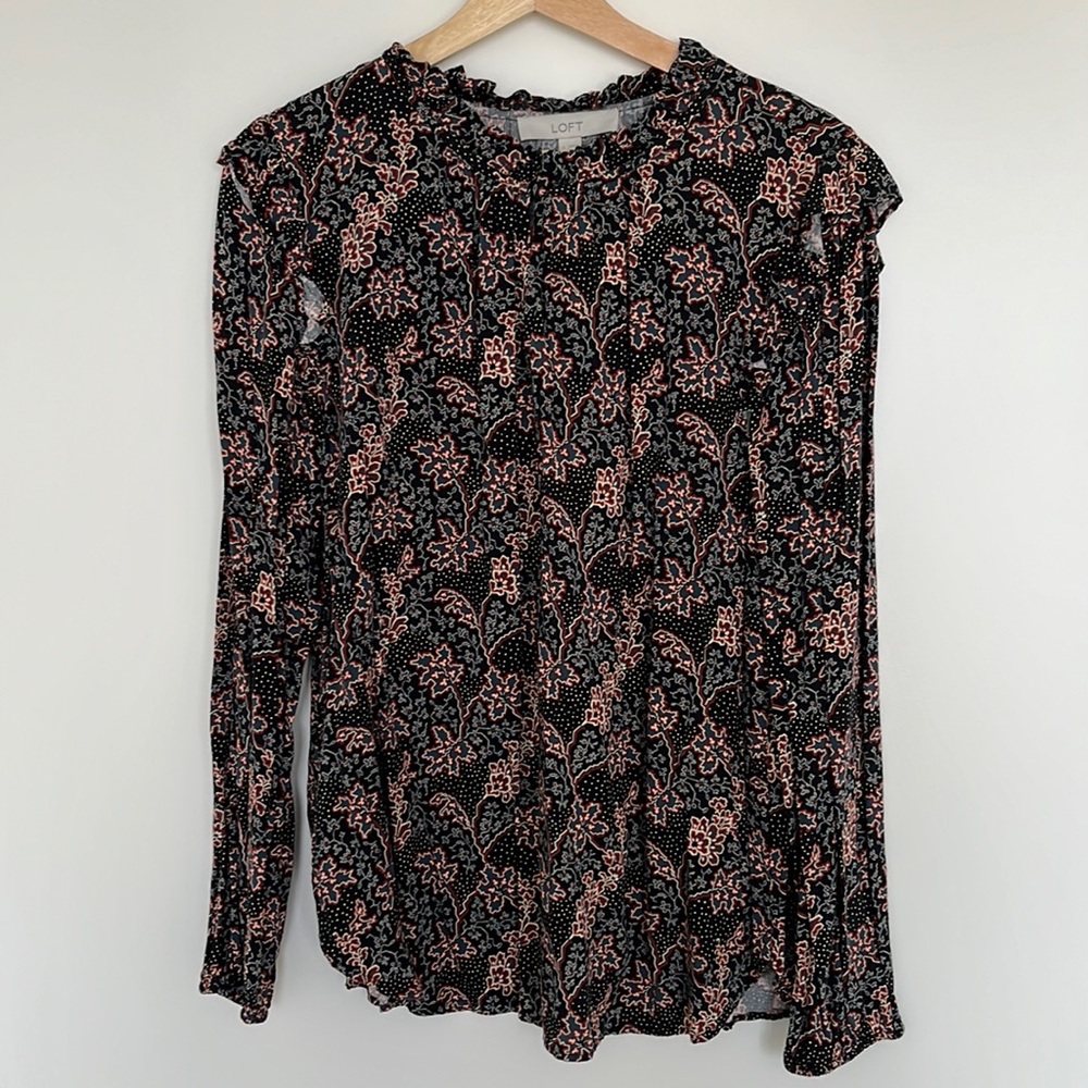 Loft Blouse with cute red and blue pattern Size L